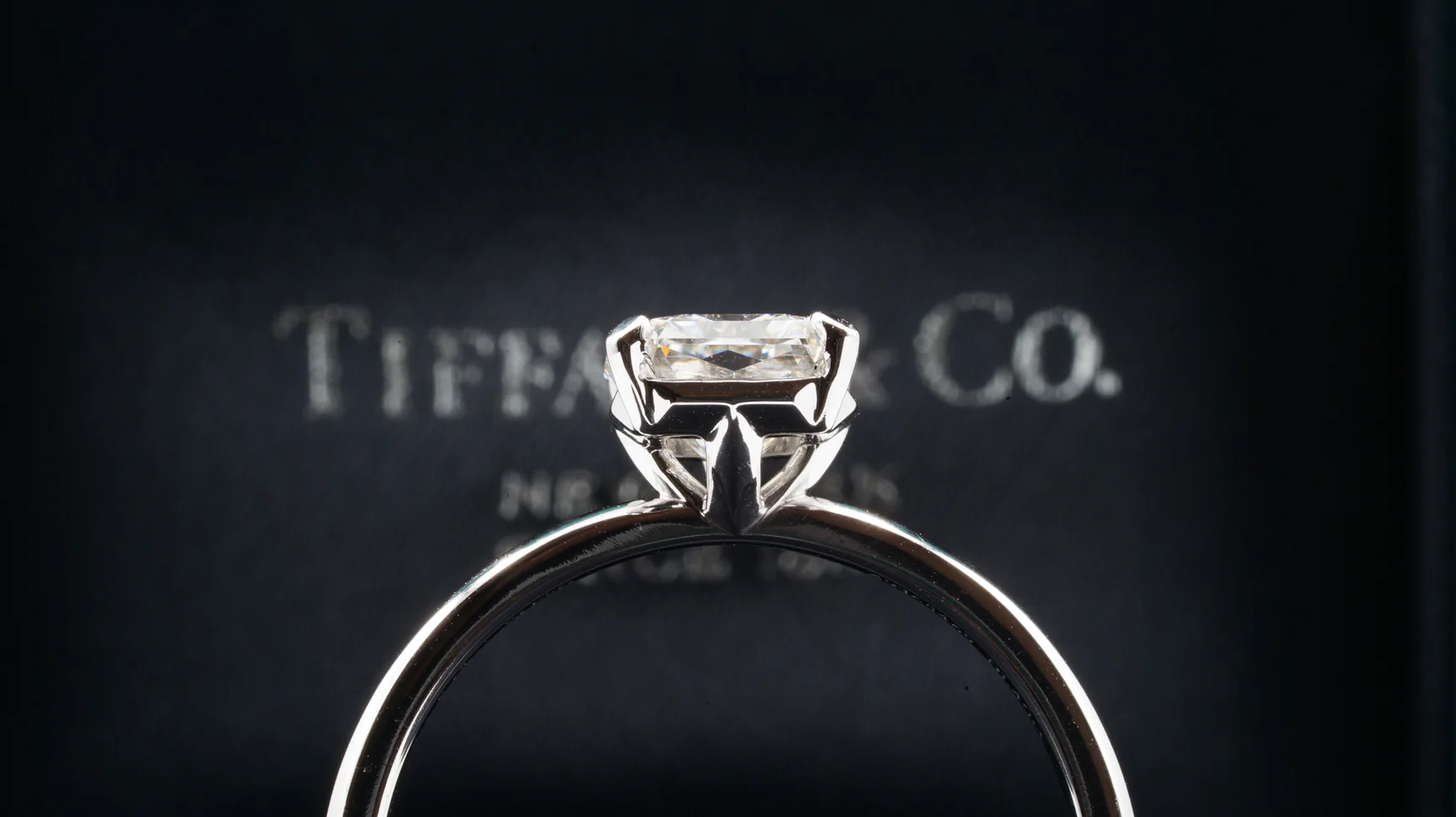 Tiffany True T 2 1728x