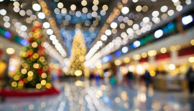 Deloitte Forecasts Positive Holiday Retail Sales shopping mal at christmas