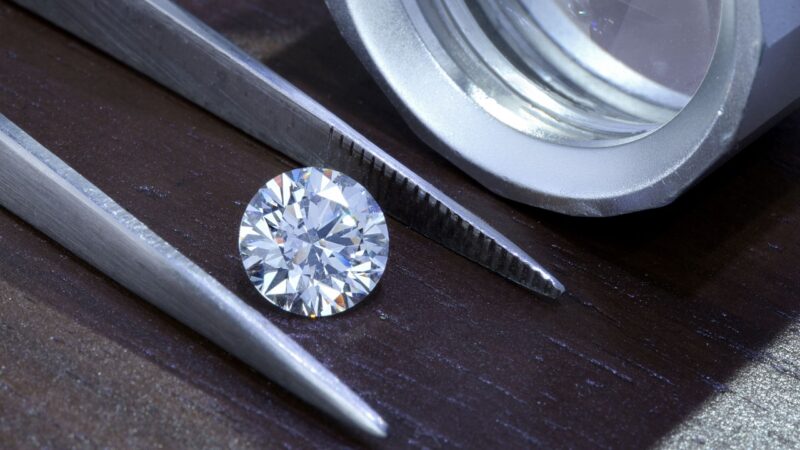Diamond Market Sees Gentler Price Decline in October
