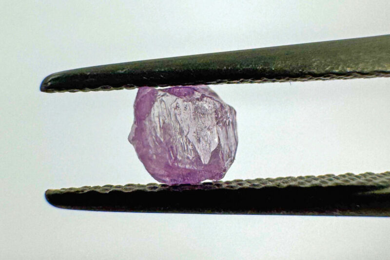 Rare Purple Diamond Unearthed at Diavik as Mine Nears Closure